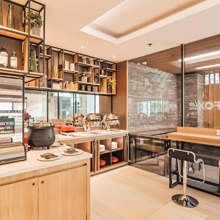 Fox Lite Grogol Jakarta Ngoại thất bức ảnh