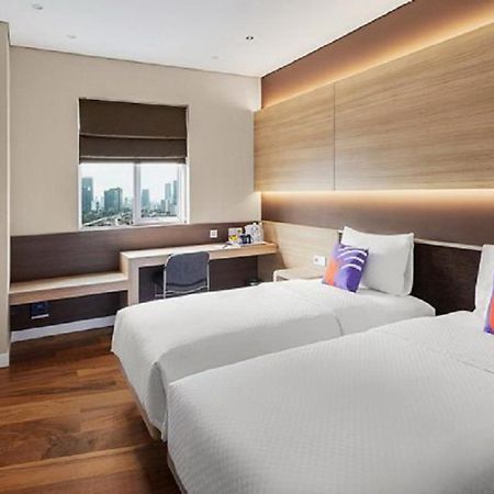 Fox Lite Grogol Jakarta Ngoại thất bức ảnh