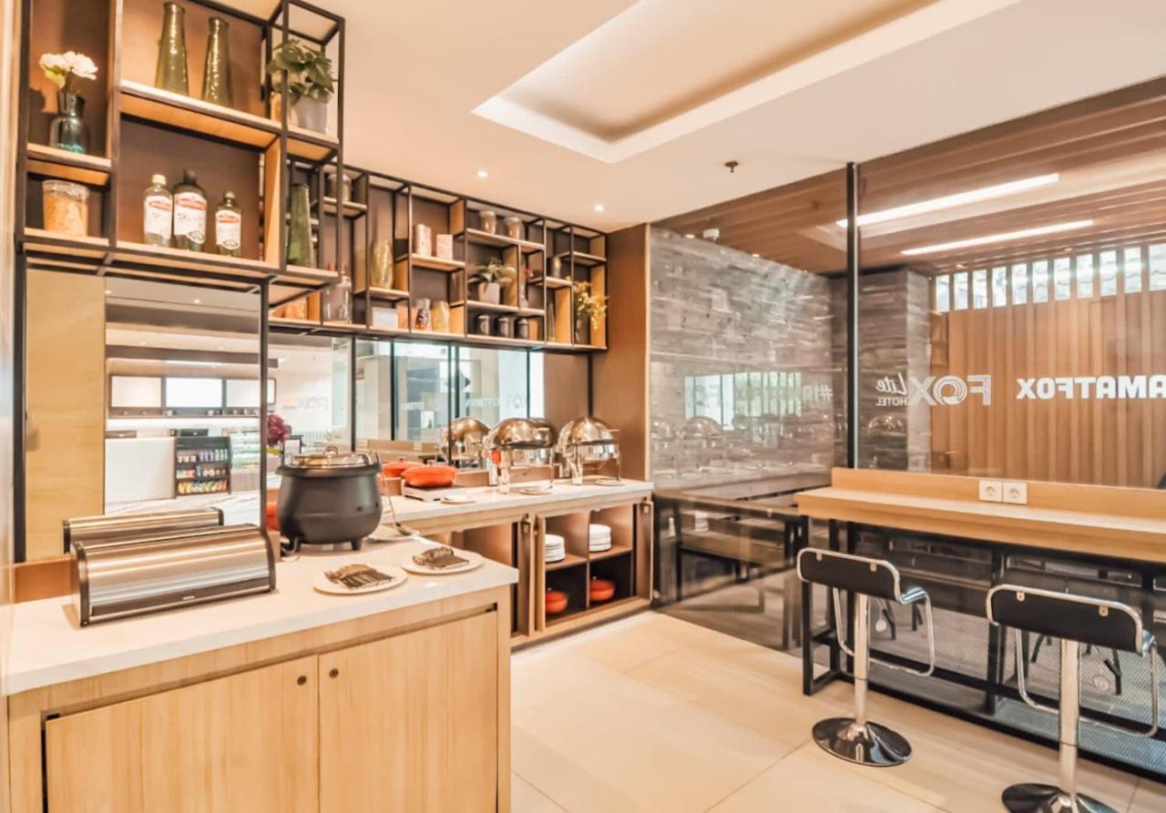 Fox Lite Grogol Jakarta Ngoại thất bức ảnh